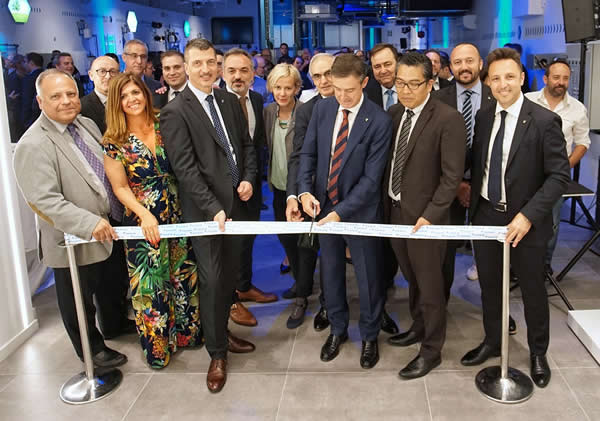 Equipo Directivo Daikin inaugurando el Centro de Formación de Barcelona