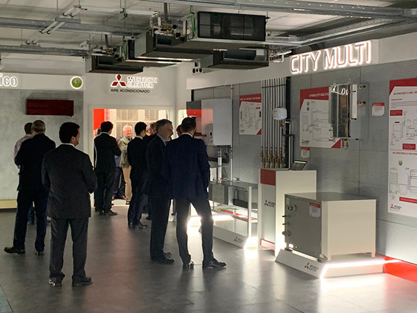Mitsubishi Electric inaugura las nuevas instalaciones de la Academia 3 Diamantes en Madrid