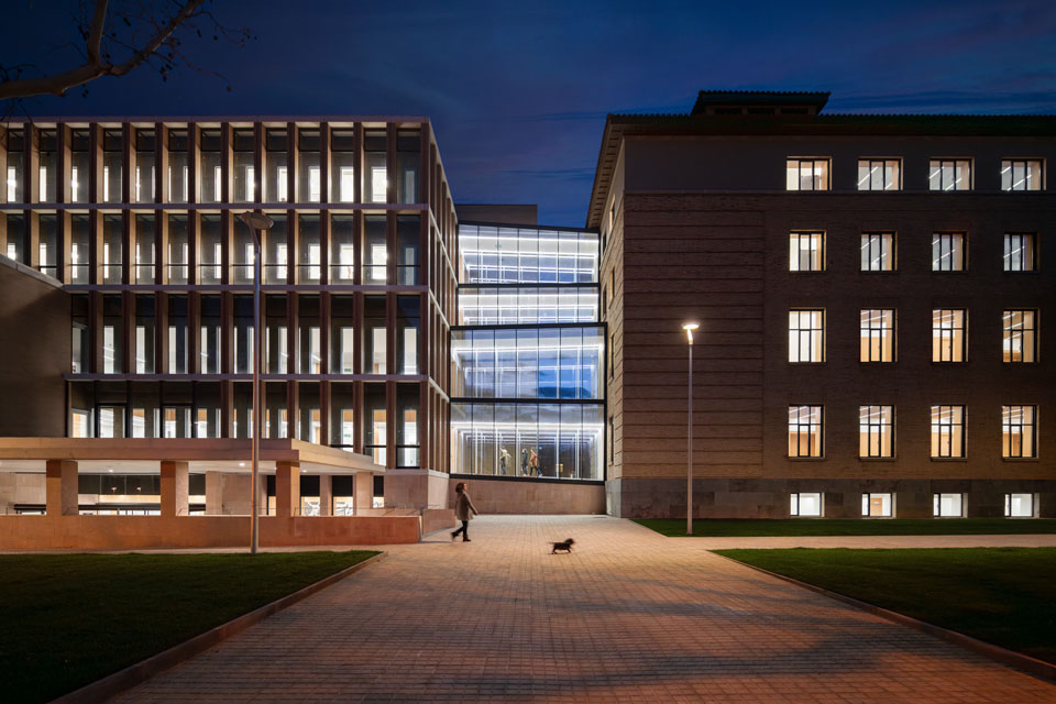 Facultad de Filosofía y Letras de la Universidad de Zaragoza
