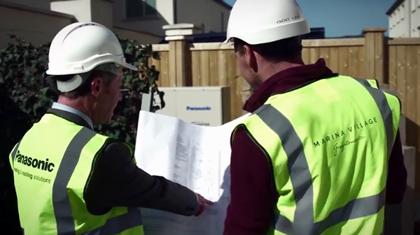 Ingenieros de Panasonic en Marina Village Greystones en Irlanda