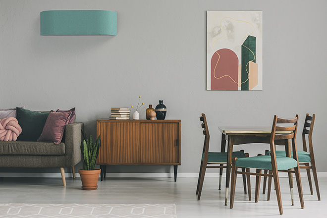 Salón con un aire acondicionado Toshiba HAORI