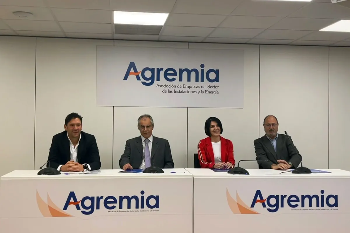 Firma del plan renove
