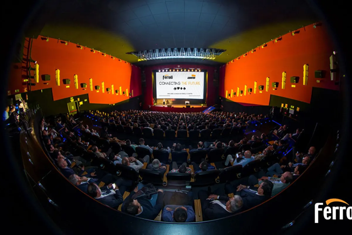Evento Connecting the future de Ferroli