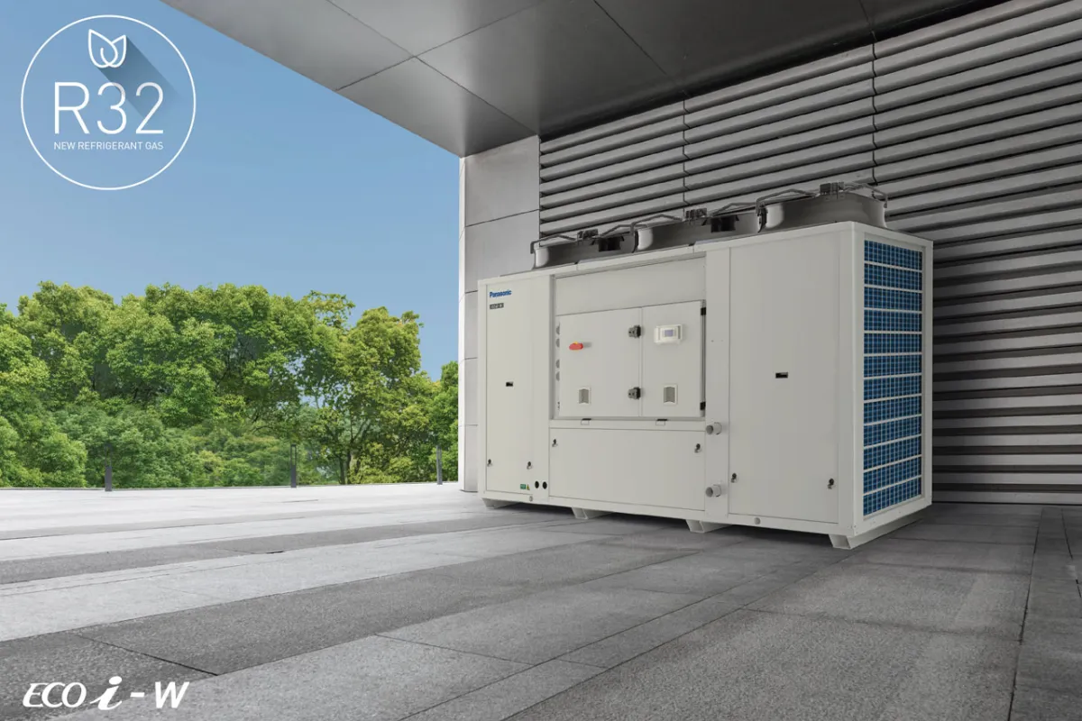 Panasonic presenta la nueva serie de Chillers ECOi-W R32