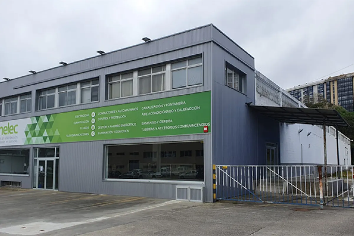 Sinelec cambia la ubicación de su punto de venta en A Coruña