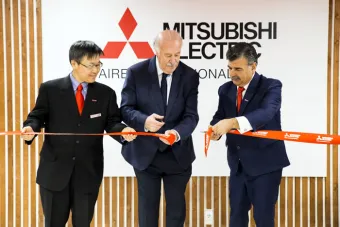 Mitsubishi Electric presenta su nuevo Hybrid City Multi R32 de la mano de Vicente del Bosque