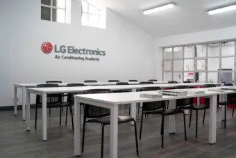 Academia de Aire de LG