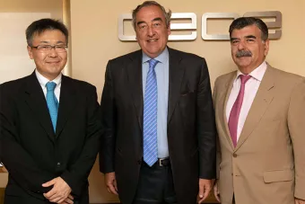 Masami Kusano, Juan Rosell y Pedro Ruiz